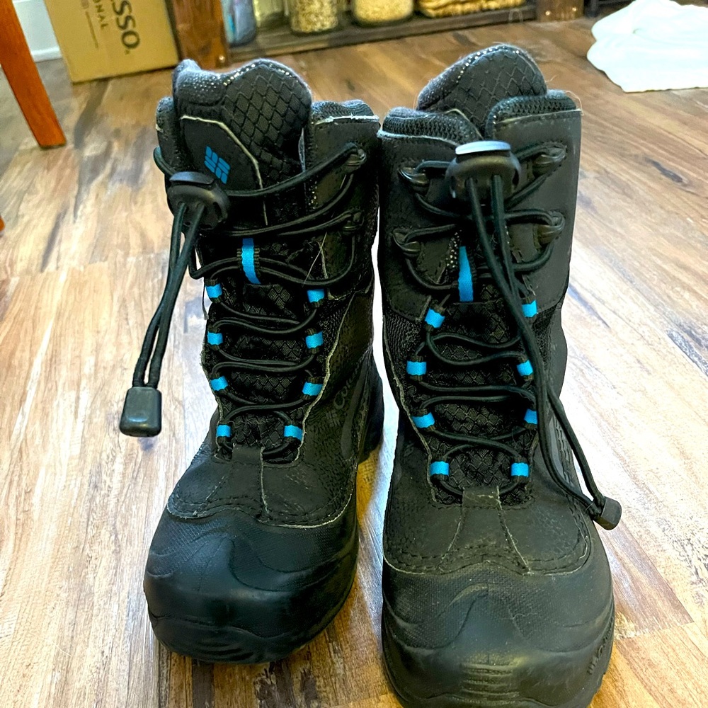 Boys Columbia Snow Boots